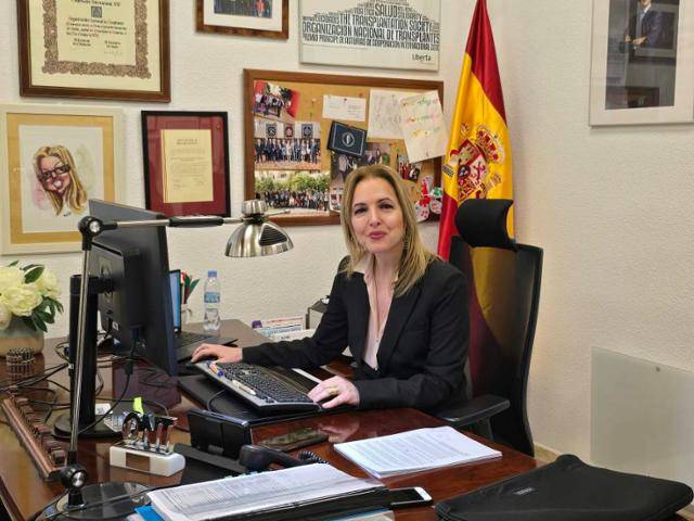 스페인에서 장기이식 과정을 총괄하는 국가이식기구(ONT)의 베아트리스 도밍게스-길 곤잘레스 이사가 1일 마드리드에 위치한 본부 사무실에서 한국일보와 인터뷰하고 있다. 마드리드=신은별 특파원