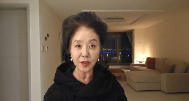 [서울=뉴시스] 김부선. (사진=유튜브 채널 '김부선TV' 캡처) 2025.04.14. photo@newsis.com *재판매 및 DB 금지