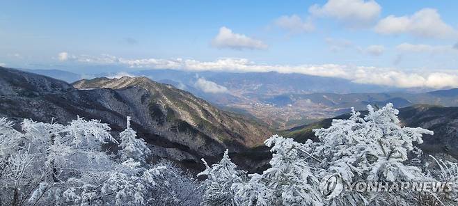 춘삼월에도 설경 펼쳐진 지리산 성삼재 [지리산국립공원 전남사무소 제공. 재판매 및 DB 금지]