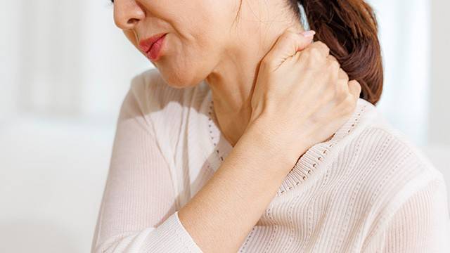 섬유근육통은 관절통이나 류마티스관절염과 혼동되기 쉽다|출처: 클립아트코리아