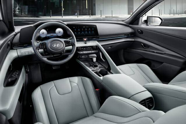 2026 아반떼 내장