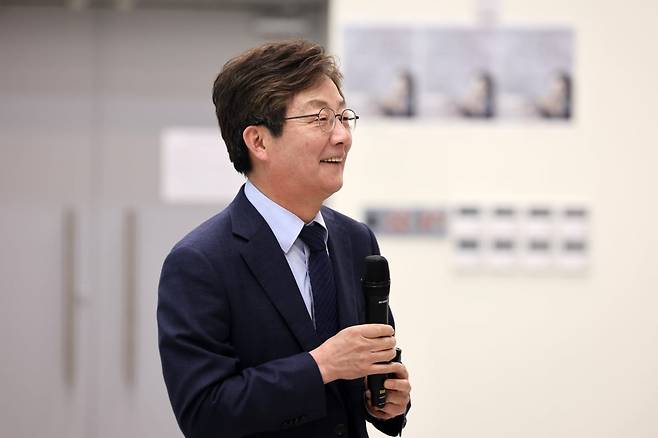 국민의힘 대선 경선 불참을 선언한 유승민 전 의원이 14일 서울 서대문구 명지대학교에서 '더 나은 세상을 위한 정치 개혁'을 주제로 초청 강연을 하고 있다./ 사진=뉴스1