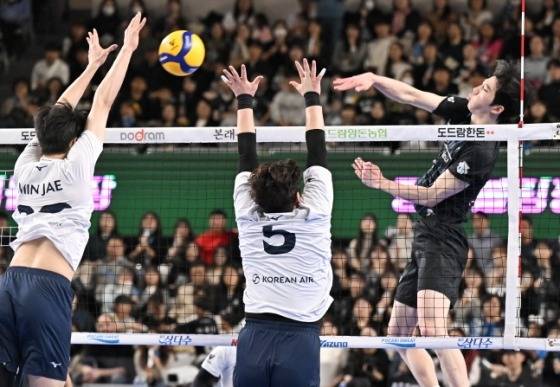 현대캐피탈-대한항공의 경기 모습. /사진=KOVO