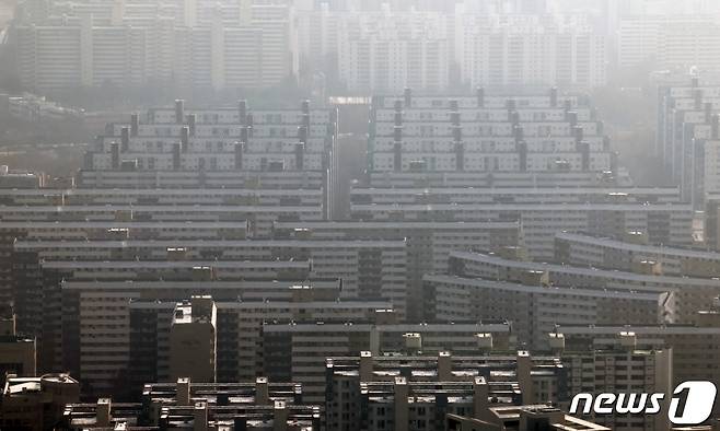 사진은 이날 서울 강남구 은마아파트 일대의 모습. 2024.1.10/뉴스1 ⓒ News1 황기선 기자