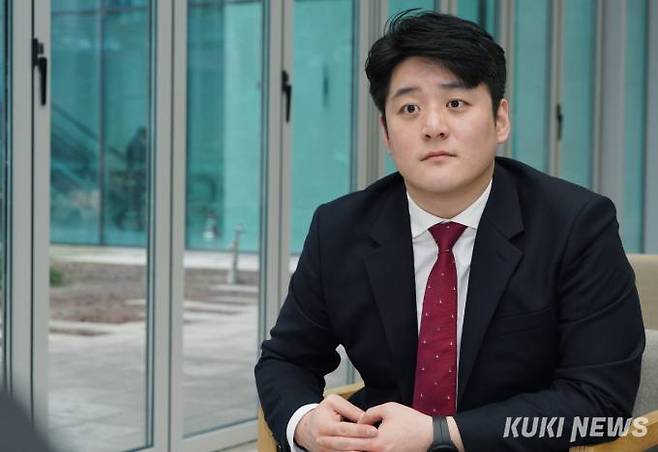 김정식 나경원 대통령선거캠프 대변인이 지난해 2월 7일 국회 소통관에서 쿠키뉴스와 인터뷰를 하고 있다. 쿠키뉴스 자료사진