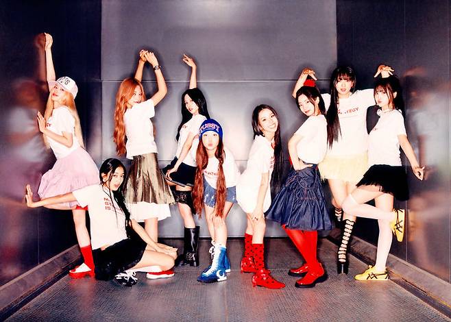 [서울=뉴시스] 트와이스. (사진 = JYP엔터테인먼트 제공) 2024.12.06. photo@newsis.com *재판매 및 DB 금지