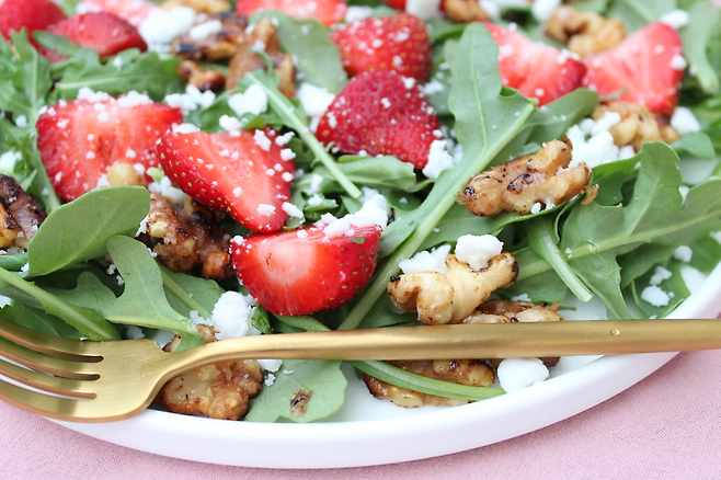 딸기 샐러드