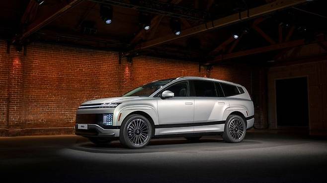 한국타이어 '아이온 에보AS SUV'를 장착한 아이오닉 9 ⓒ한국타이어앤테크놀로지