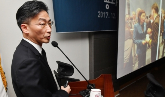 최근 이국종 국군대전병원장이 군의관 대상 강연에서 "조선 반도는 입만 터는 문과 X들이 해 먹는 나라"라고 발언한 것으로 알려져 화제가 되고 있다. 사진은 이 원장. [사진=아이뉴스24DB]