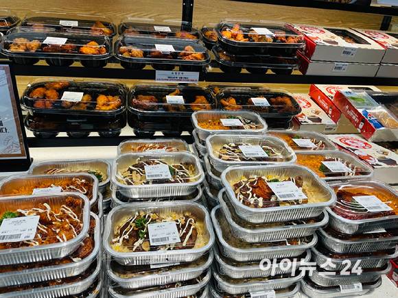 이마트 푸드마켓 고덕점 런치플레이션. [사진=송대성 기자]