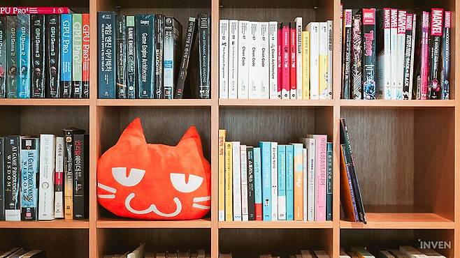 ▲ 그리고 여기도!! 고양이 쿠션이 있습니다