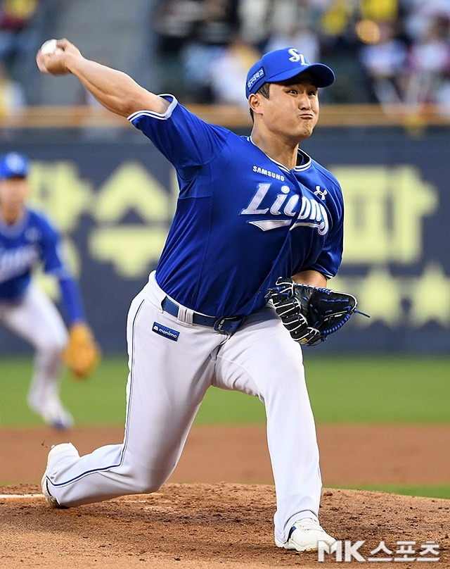 삼성 최원태는 16일 잠실 LG전에서 시즌 첫 패전을 떠안았다. 사진(잠실 서울)=천정환 기자