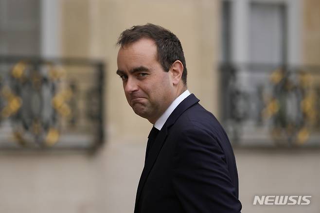 [파리=AP/뉴시스]세바스티앙 르코르뉘 프랑스 국방장관. (사진=뉴시스DB)