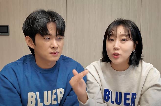 코미디언 손민수, 임라라. 유튜브 채널 '엔조이커플' 캡처.