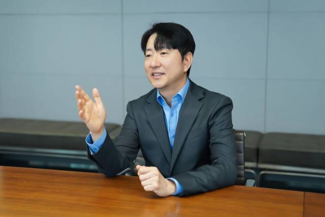 이승호 삼일PwC 금융 부문 대표가 서울 용산구 사무실에서 서울경제신문과 인터뷰를 하고 있다. 사진 제공=삼일PwC