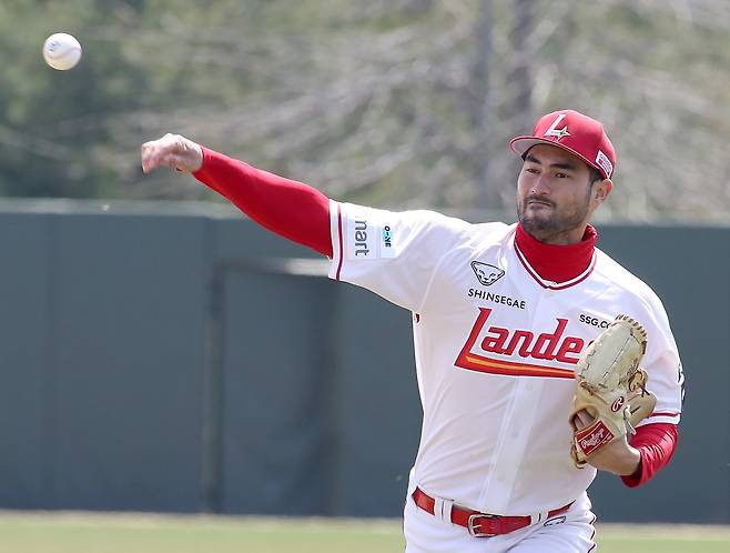 SSG 미치 화이트의 투구 [SSG 랜더스 제공. 재판매 및 DB 금지]