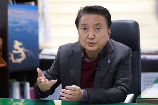 김영환 충북지사. 대전일보DB