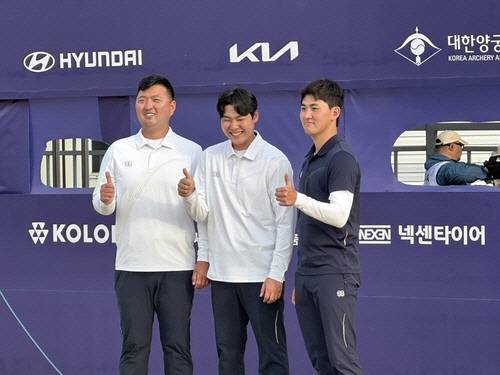 사진 왼쪽부터 김우진과 이우석, 김제덕. [연합뉴스]