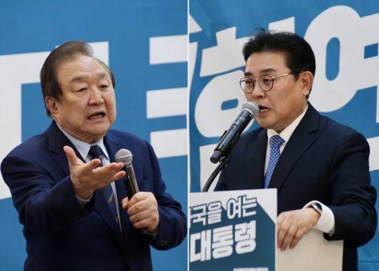 지난 4월17일 오후 서울 용산구 전쟁기념관에서 새미래민주당이 개최한 '개헌연대 국민대회'에 참석한 정대철(왼쪽) 대한민국 헌정회 회장이 인사말을 하는 모습, 전병헌(오른쪽) 새민주당 대표가 개회사를 하는 모습.<새미래민주당 제공 사진 갈무리>