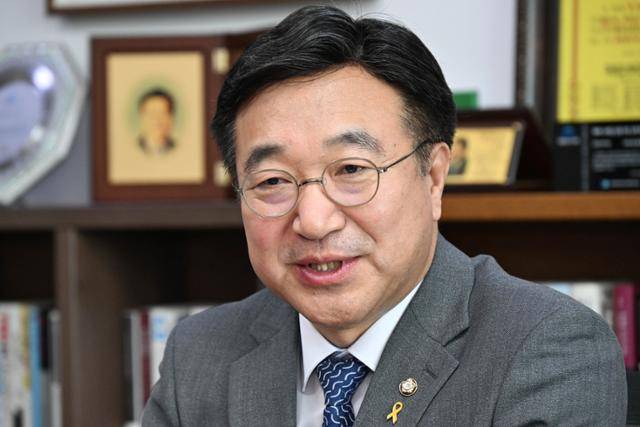 이재명 캠프 윤호중 선대위원장. 고영권 기자