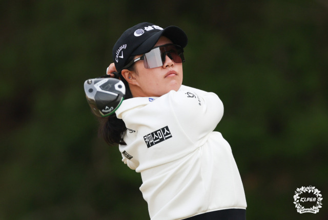 마다솜이 18일 KLPGA 투어 넥센·세인트나인 마스터즈 1라운드 11번 홀에서 티샷을 하고 있다. 사진 제공=KLPGA