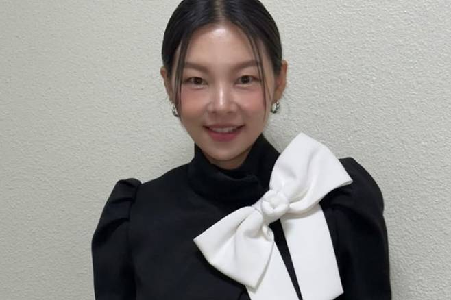 송해나