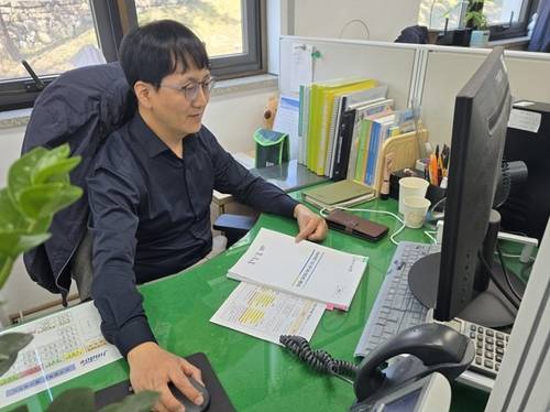 이종근 귀농귀촌팀장 [진도군 제공·재판매 및 DB 금지]