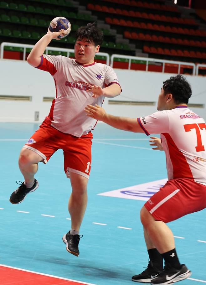 슛 시도하는 모습 [이성민 촬영]