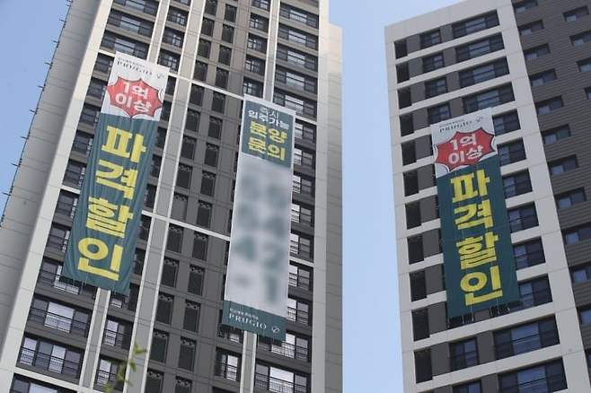 17939e75bd806cf439ec87fb479f2e2dd126035cf16a53f68973cca509