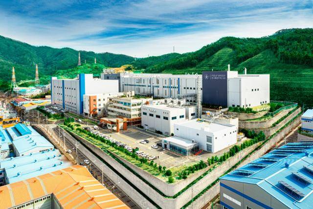 한국필립모리스 양산 공장 모습. 한국필립모리스 제공