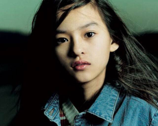 김윤혜가 외모 때문에 밖에 나가기 두려웠다고 고백했다. / 온라인 커뮤니티 캡처