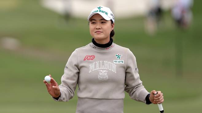 7언더파를 몰아쳐 선두그룹을 1타 차로 추격한 호주 교포 이민지. [사진=LPGA]
