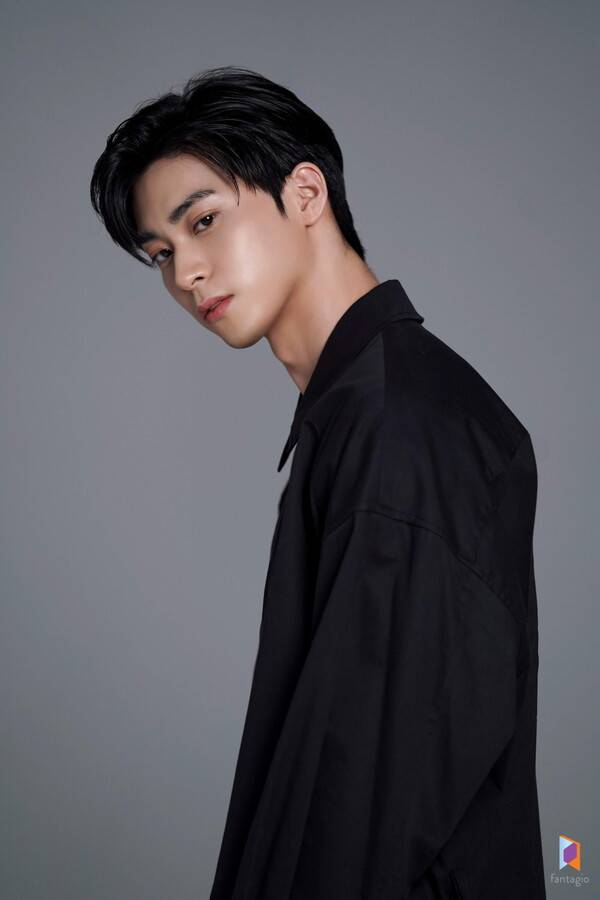 ▲ 미국 할리우드 영화 '결혼피로연' 주인공 역을 맡은 한기찬이 '제니퍼 허드슨 쇼'에 출연한다. 제공|판타지오