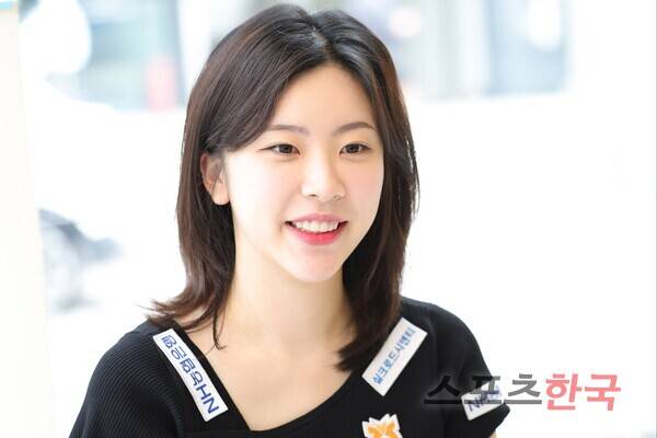 '당구 여제' 김가영에게 마지막 탈락을 선사하고 본인의 최고 성적인 4강에 오른 정수빈. ⓒ이혜영 기자 lhy@hankooki.com