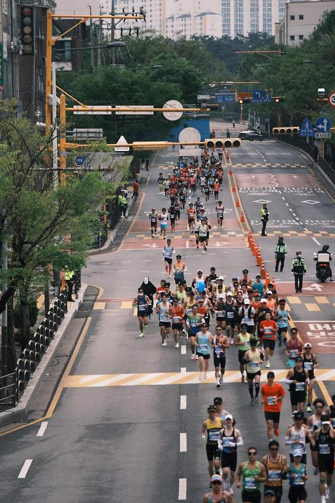 098ef300b5856bf620b5c6b236ef203eb7516c9d36fcee3681