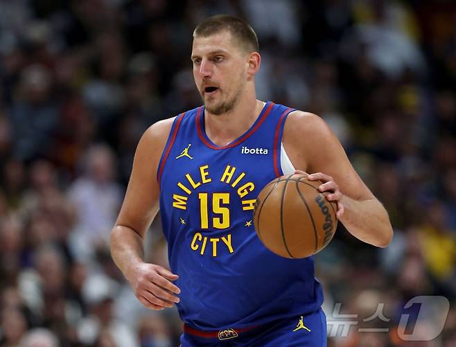 니콜라 요키치는 개인 통산 네 번째 NBA 정규리그 MVP 수상에 도전한다. ⓒ AFP=뉴스1