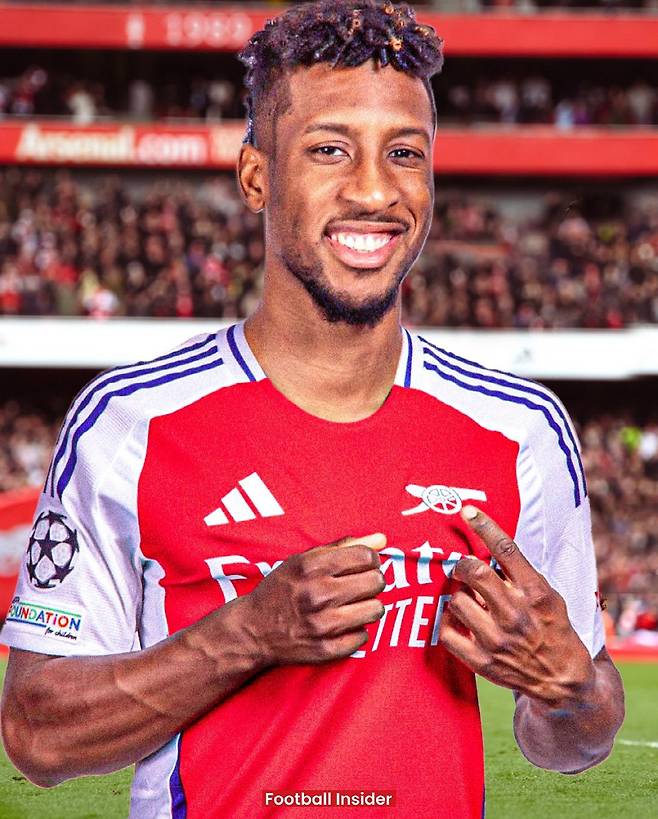 [스포츠조선 강우진 기자]아스널이 바이에른 뮌헨의 공격수 킹슬레 코망의 영입 경쟁에서 우위에 있다는 소식이다. 코망은 바이에른 뮌헨과의 계약이 2년밖에 남지 않은 상황이다.

뱅상 콤파니 뮌헨 감독 체제에서 입지를 잃으면서 이번 여름 독일 분데스리가를 떠날 수 있다. 아스널은 지난 1월 코망의 깜짝 이적을 고려했다. 미켈 아르테타 아스널 감독은 이번 여름 이적시장에서도 여전히 코망에 대한 관심을 유지하고 있다. 사진=SNS