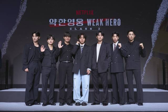 배우 이민재 최민영 려운 박지훈 이준영 유수빈 배나라(왼쪽부터)가 넷플릭스 시리즈 '악한영웅2' 제작발표회에 참석했다. /넷플릭스