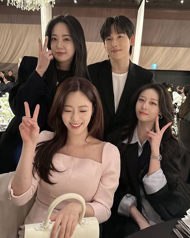 인스타그램 @jiyeon2__