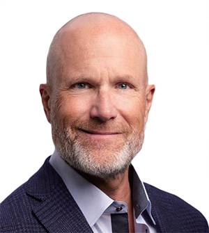 던컨 스튜어트 딜로이트 캐나다 첨단 기술·미디어· 통신 부문 리서치 디렉터- 미국 CFA인스티튜트 국제 재무부문 석사