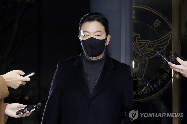 경찰청 국가수사본부 특별수사단에 출석하는 김성훈 대통령경호처 차장 / 사진=연합뉴스