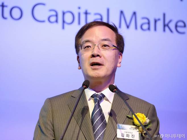 김화진 교수 /사진=홍봉진기자 honggga@