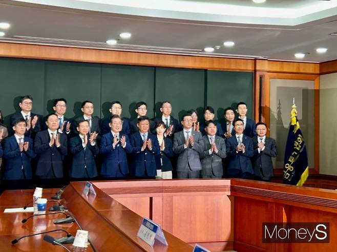 이 후보는 간담회에 앞서 향후 정책 구상 방향으로 정부의 역할 확대도 언급했다.  사진은 21일 서울 여의도 소재 금융투자협회에서  '자본시장 활성화를 위한 정책 간담회'가 열린 모습. /사진=김성아 기자