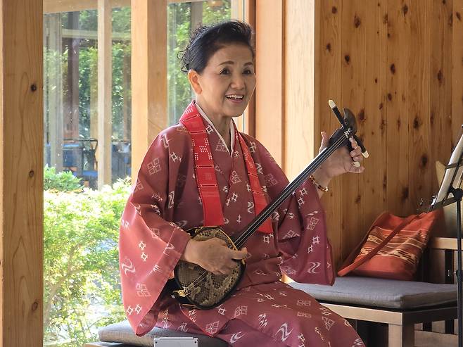 유구왕국 전통현악기 사미센 공연