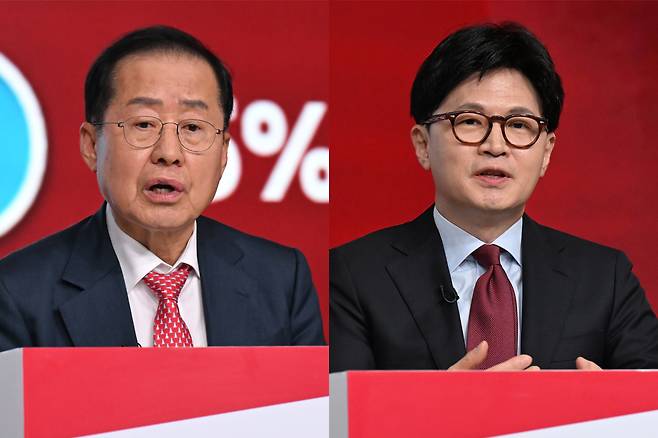 국민의힘 홍준표(왼쪽)·한동훈 대선 경선 후보가 20일 서울 강서구 ASSA아트홀에서 열린 ‘제21대 대통령 선거 국민의힘 1차 경선 B조 토론회’에서 발언하고 있다. 국회사진기자단