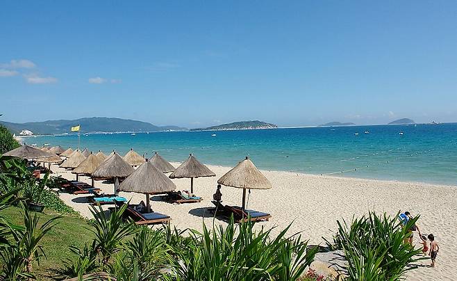 싼야시에서 가장 아름다운 해변으로 평가되는 야롱베이(亚龙湾) 전경 Ⓒ하이난 유나이티드 항공관광그룹