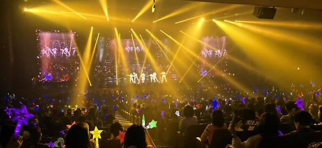 '부산갈매기' 떼창까지..김용빈·손빈아·천록담·춘길·최재명·추혁진 '미스터트롯3' 전국투어 부산 콘서트 성료