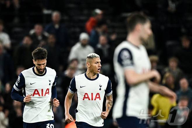 노팅엄을 상대로 패배한 토트넘 ⓒ AFP=뉴스1