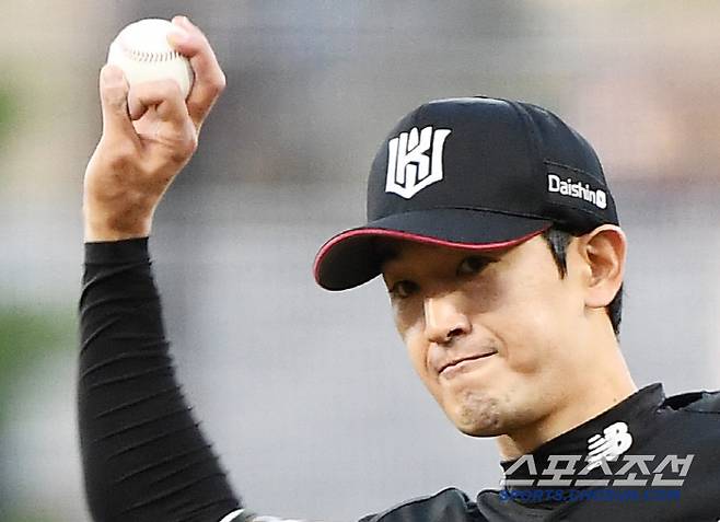 15일 광주 기아 챔피언스필드에서 열린 KT-KIA전. 선발투수 고영표가 체인지업을 던지고 있다. 광주=정재근 기자 cjg@sportschosun.com/2025.4.15/