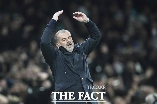 안방에서 노팅엄에 패배한 토트넘의 안지 포스테코글루 감독./런던=AP.뉴시스
